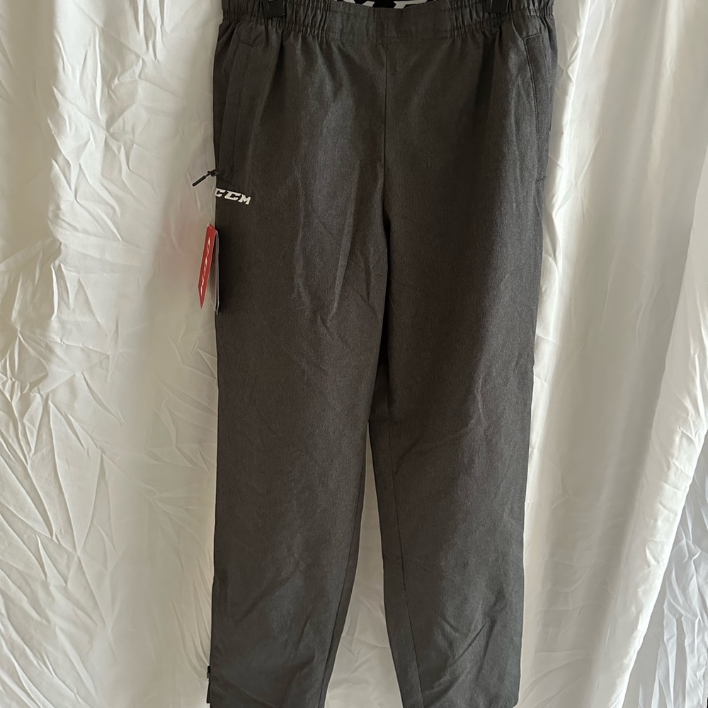 Brand New CCM Youth XL Team Hockey Pants